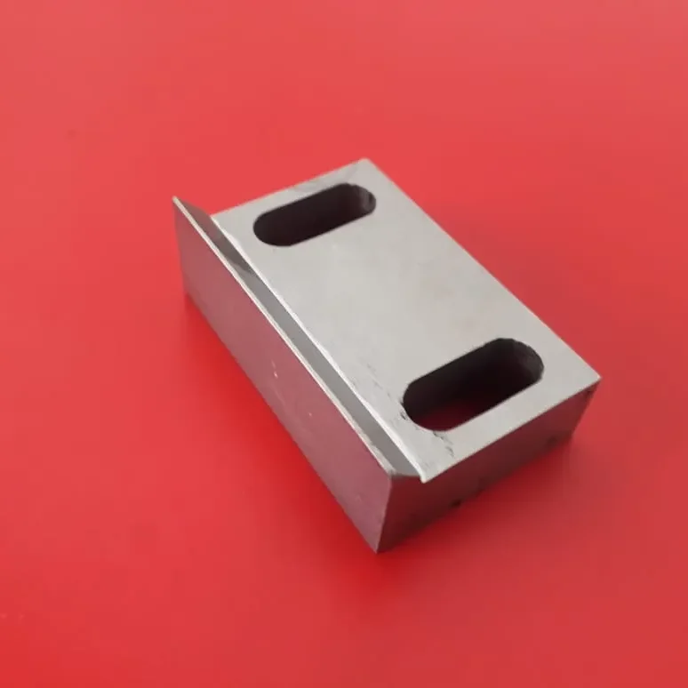 Usinage de précision CNC tournage fraisage à Tanger – Tolérances au centième et débitage laser plasma par 3M Mécanique.