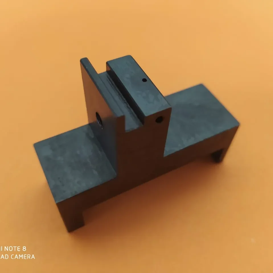 Usinage de précision CNC tournage fraisage à Tanger – Tolérances au centième et débitage laser plasma par 3M Mécanique.